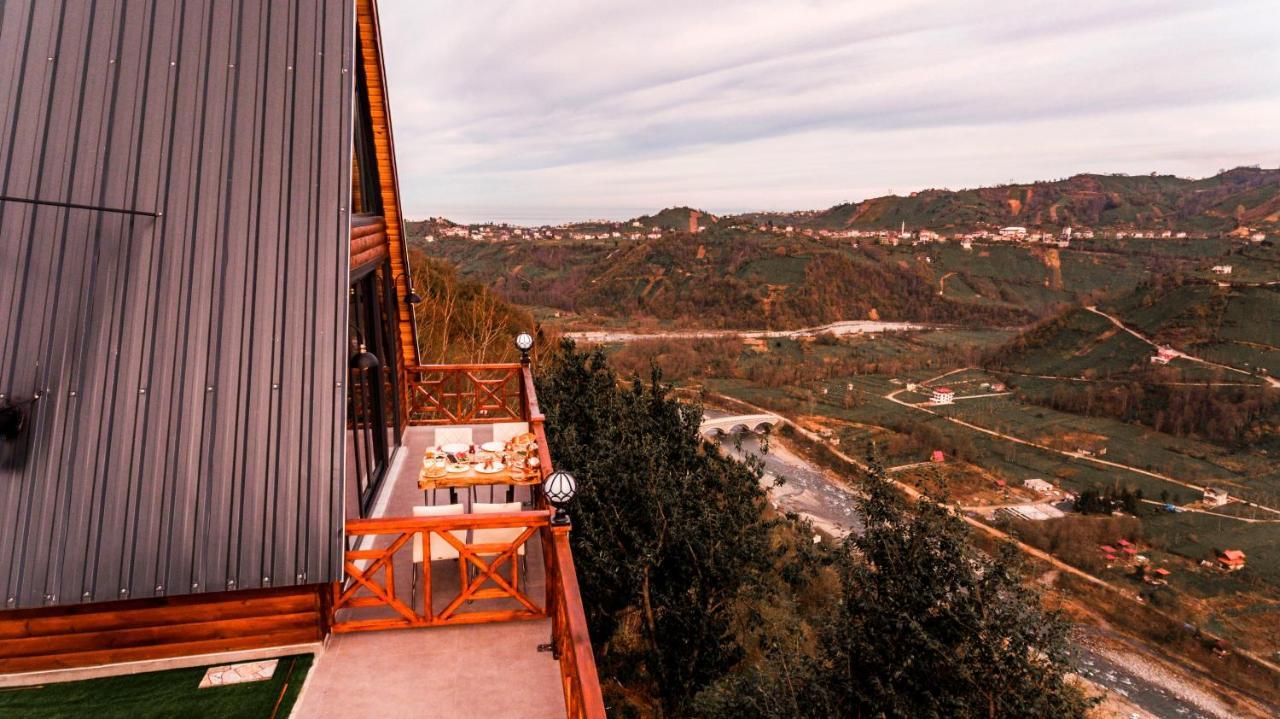 Villa Rizehayatburdabungalov à Ardeşen Extérieur photo